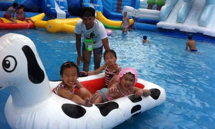 清镇儿童游泳池